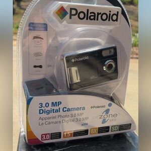 Polaroid Zone Series Digital Camera in Black